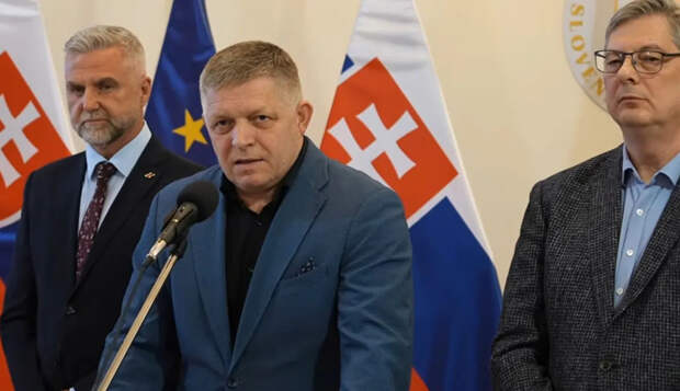 Фицо: Запрещая встречи с Путиным, потом в туалетах ЕС спрашивают, что он сказал