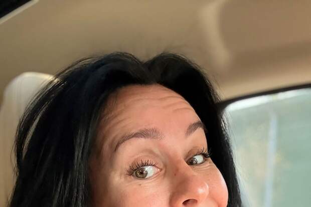 Жена Сычева Великанова опровергла, что лежит в больнице на почве ревности