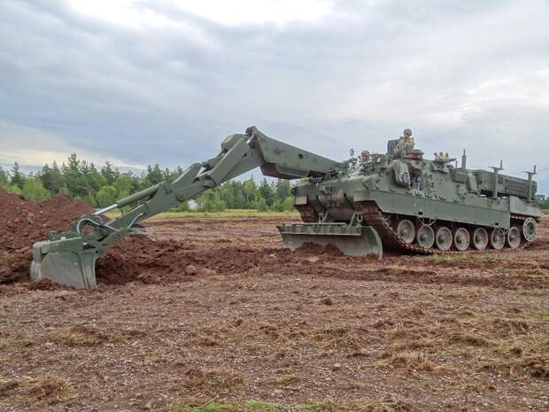 В США подтвердили: Всем составом НАТО строили Киеву укрепления в Донбассе