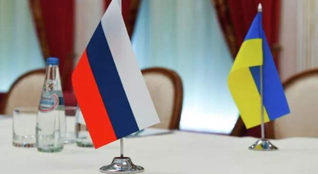 Новостные ленты заполонили новости о готовности Владимира Путина изменить ход специальной военной операции. Пресс-секретарь российского лидера Дмитрий Песков заявил, что Россия не хочет «вечной войны».-7