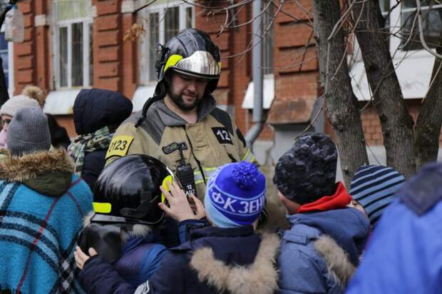 Фото; Пресс-служба МЧС по ВАО Фото; Пресс-служба МЧС по ВАО