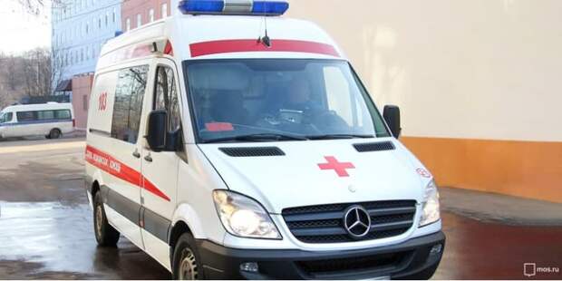 Полицейский спас жизнь пытавшемуся покончить с собой мужчине в центре Москвы