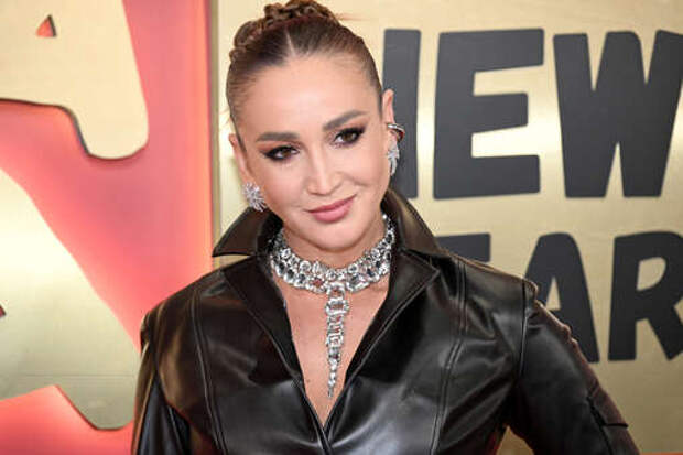 Певица Ольга Бузова отменила поездку в Катар