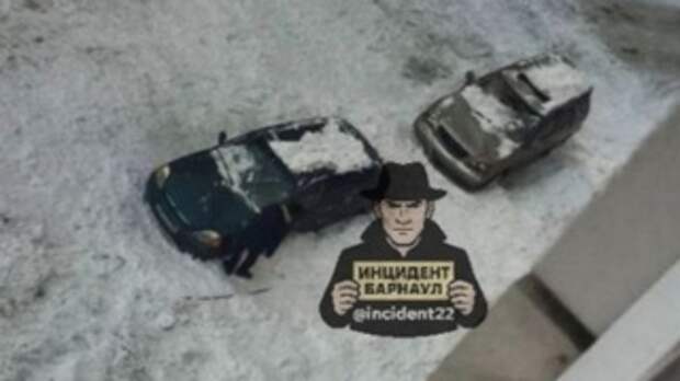 Пострадавшие автомобили / Фото: 