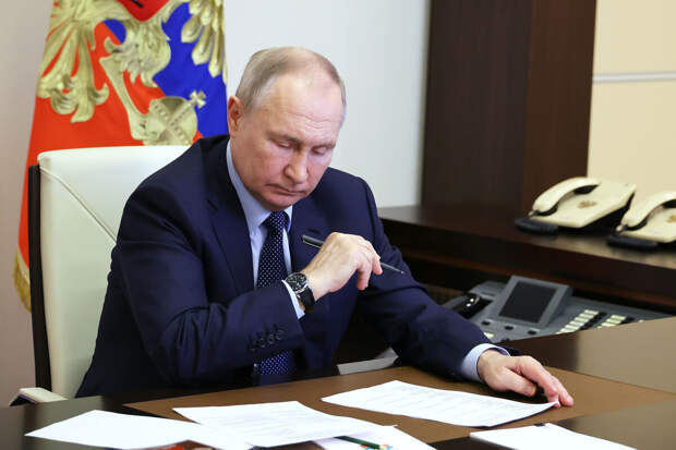 Песков: Путин вручит президентскому полку орден Жукова