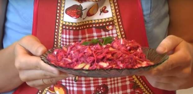 салат с капустой и мясом