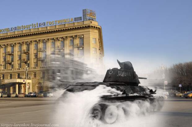 40.Сталинград 1943-Волгоград 2013. Танк Т-34 на площади Павших Борцов