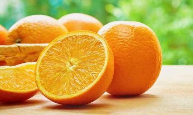 Апельсины чистят неправильно. |Фото: agronom.expert.