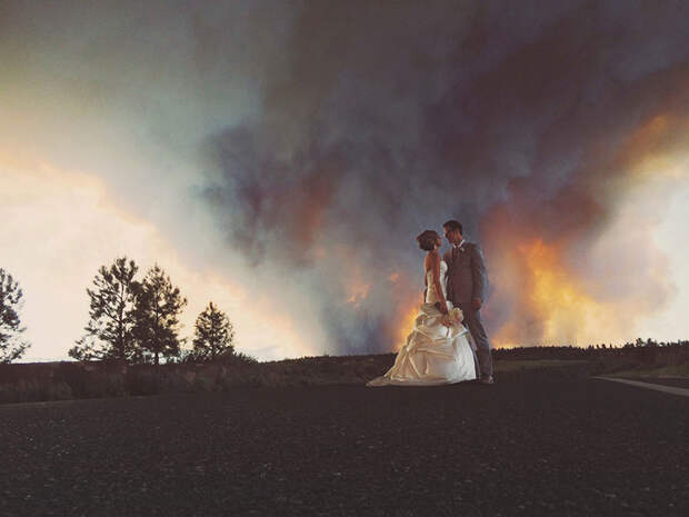 1115360-wildfire-bend-wedding-photo-josh-newton-17-1526936489-728-be231ac2b7-1527756050