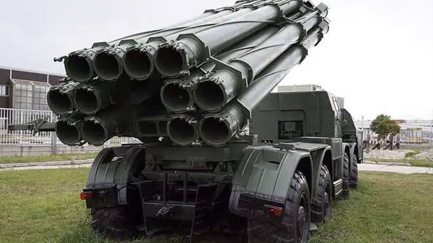 Минобороны РФ показало кадры работы РСЗО «Смерч» во время спецоперации на Украине