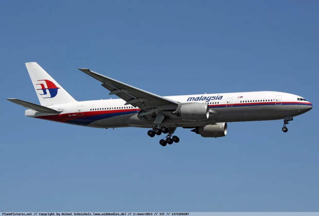 Академик Книвель назвал цели новых поисков пропавшего Boeing с 239 людьми