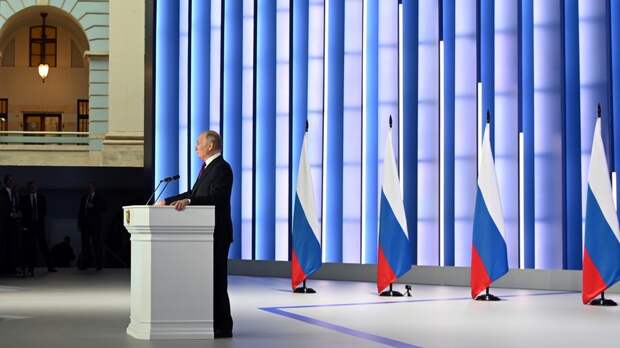 Задачи спецоперации, поддержка военных и приостановка участия в ДСНВ: Путин выступил с посланием Федеральному собранию