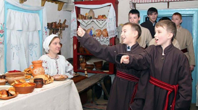 Традиции и обычаи празднования Старого Нового года.