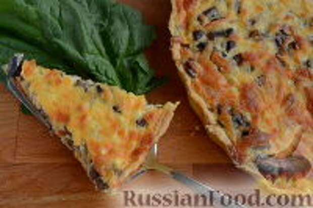 Фото к рецепту: Киш с вешенками и шампиньонами