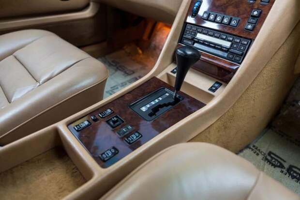 Mercedes-Benz 560 TEL и 560 SEC — Что делать если Mercedes не выпускает нужный кузов?!