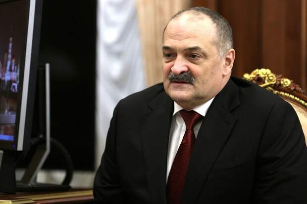 Глава Дагестана прокомментировал слухи о своей отставке цитатой из фильма