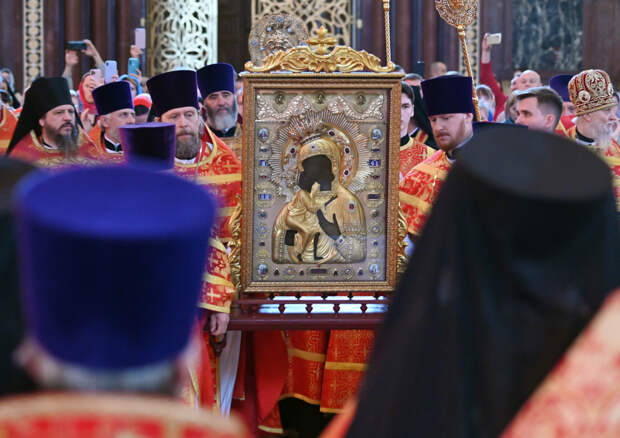 Покров Пресвятой Богородицы в 2026 году: смысл, история и традиции православного праздника