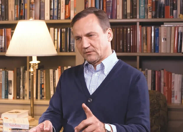 Глава МИД Польши в Киеве вспомнил Майдан и данные Януковичу «гарантии»