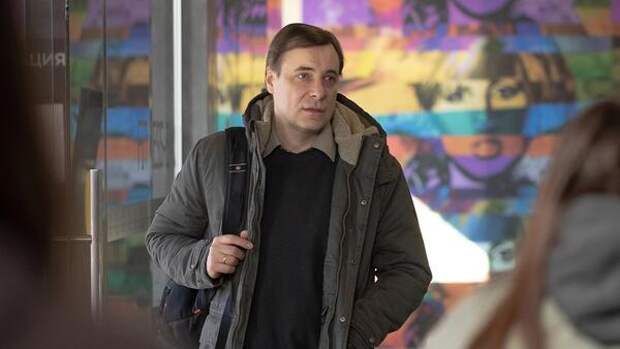 Евгений Цыганов сыграет врача-терапевта в новом сериале «Уехать нельзя остаться»