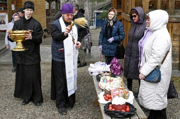 Где освятить куличи: расписание пасхальных богослужений в парках Москвы