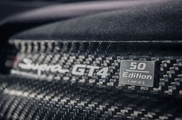 Toyota выпустила Supra по цене двух BMW X4 M