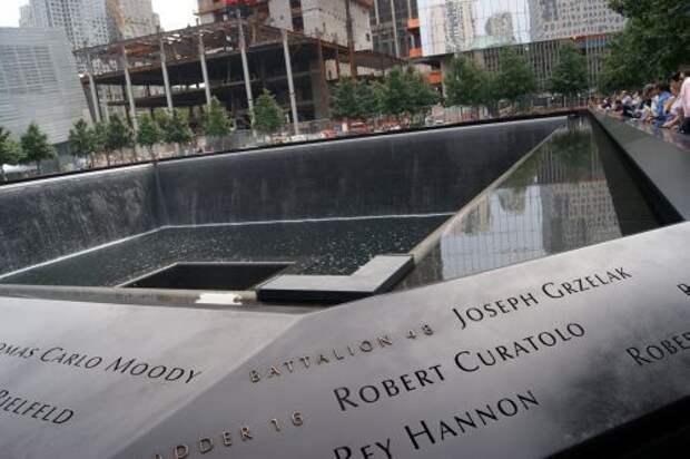 Увековечить отсутствие 11 сентября, Нью-Йорк, башни близнецы, мемориал, память, длиннопост
