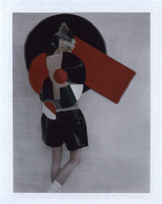 Сара Мун. Оммаж Малевичу, 2014