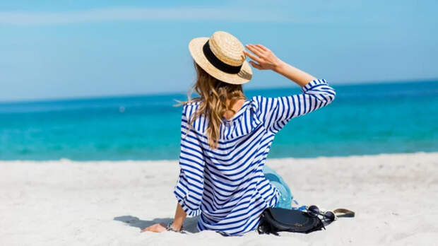 Росстат включил поездки в Дубай и на Черное море в расчет инфляции