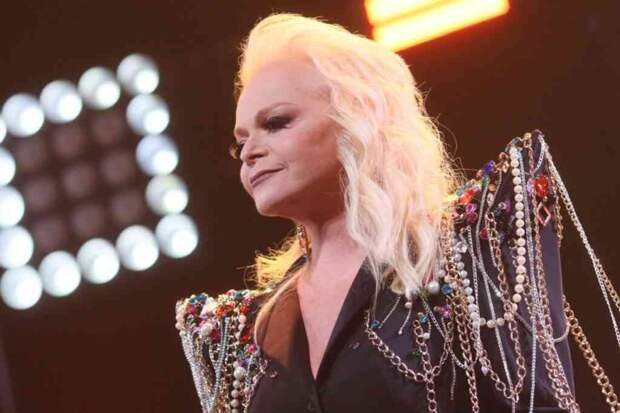 СМИ: Долина отдыхала в ОАЭ, пока Лурье ждала ключи от ее квартиры