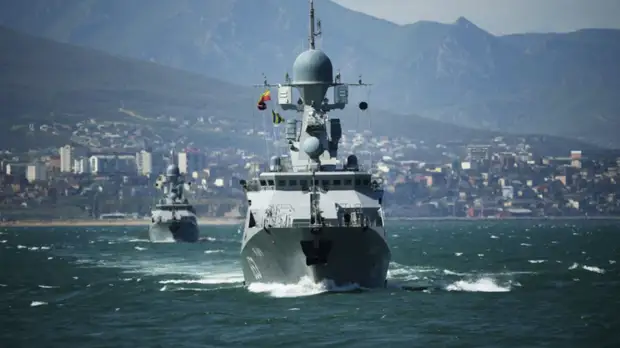 Корабли Каспийской флотилии вошли в Чёрное море