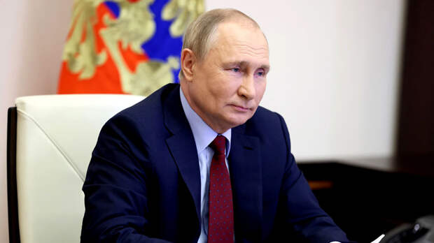 Путин назвал оголение торсов лидеров G7 «отвратительным зрелищем»