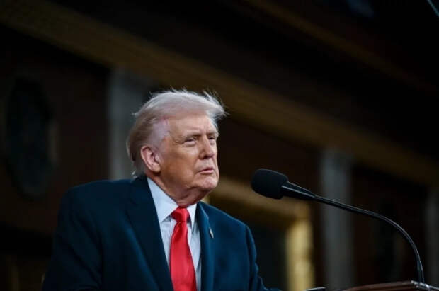 Axios: Трамп потребовал от Зеленского завершить конфликт «как можно скорее»