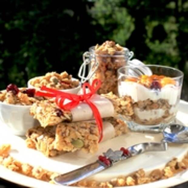Гранола и гранола-батончики за 6 минут (полезно,вкусно,питательно!!!)