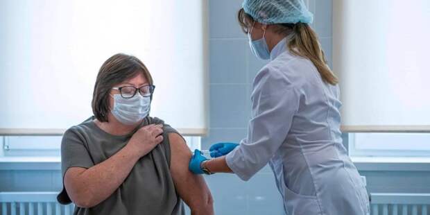 Собянин: Более 2 млн человек сделали прививку от COVID-19 за последний месяц
