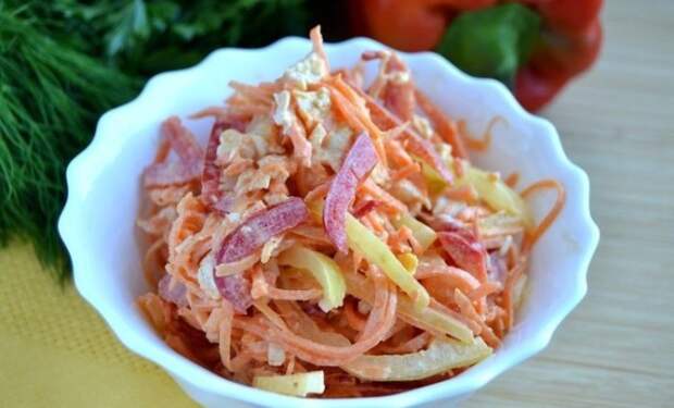 Очень вкусный салат. \ Фото: bdi.spb.ru.
