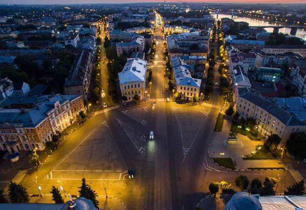 Муж в дверь, жена в Тверь