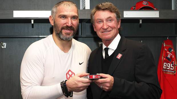 Фетисов раскрыл, в чем Овечкин превосходит Гретцки: «Даже сложно себе представить»