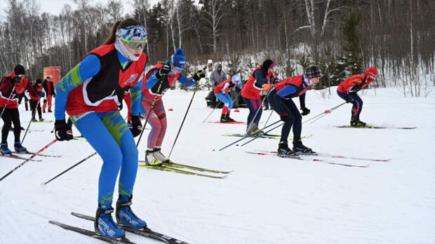 На Спартакиаде промпредприятий прошли лыжные гонки