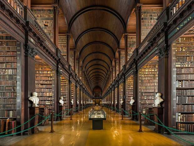 1. TRINITY COLLEGE DUBLIN, ИРЛАНДИЯ библиотека, за рубежом, знания, красивый вид, обзор, подборка, студенты, университет