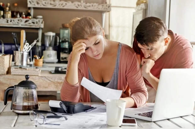 Эксперт Бондарь объяснил, какие услуги уже включены в квитанции ЖКУ