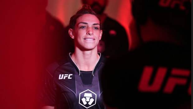 Mackenzie Dern coming into the Octagon