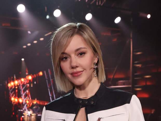 Всегда стильная Караулова и Лера из «Ранеток» на шоу «Наша новая музыка»