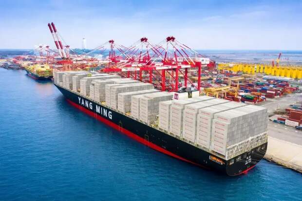 Верховный суд США отменил большую часть торговых тарифов Трампа