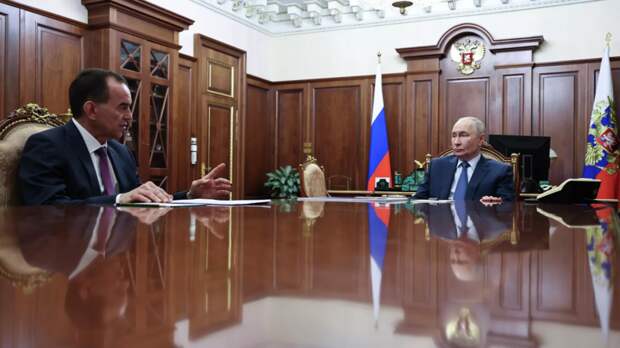 Путин поинтересовался у Кондратьева о ситуации в Чёрном море после разлива нефти