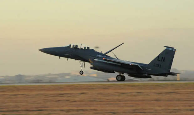 «Трамп с Путиным одним бортом»: неожиданная схема перелета в Будапешт