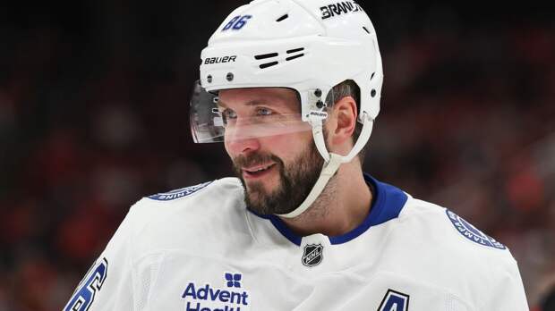 Кучеров разделил с Макдэвидом первое место по ассистам в НХЛ за 2025 год