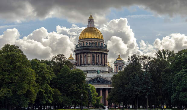В Северной столице хотят собственный словарь местных слов