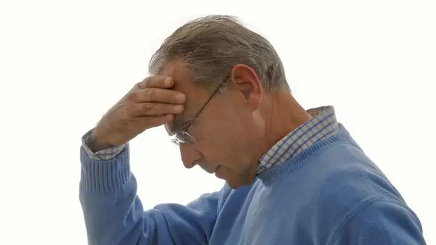 Невролог Бояринова перечислила возможные причины головных болей