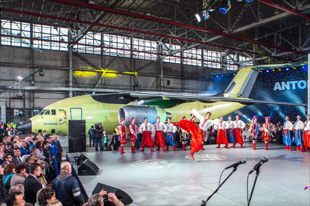 Новейшие украинские самолёты лишены права летать