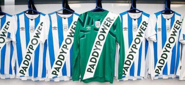 Paddy Power прокомментировала скандал с формой ФК Хаддерсфилд